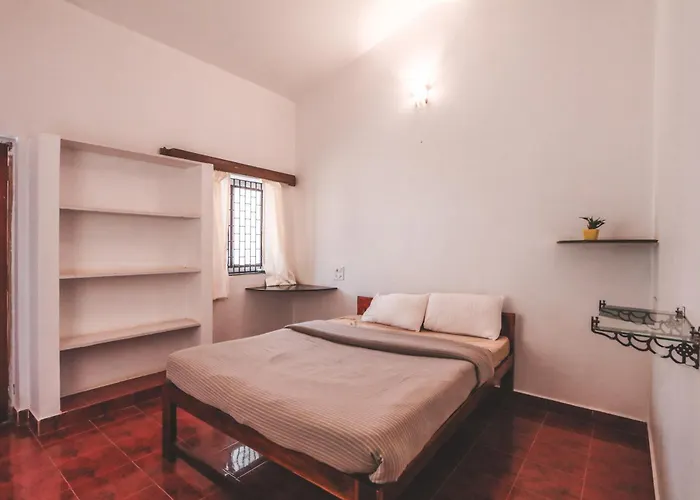 Piggy Hostel Vagator